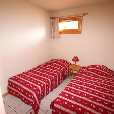 3 Pieces Avec Balcon, Proche Centre Apartment